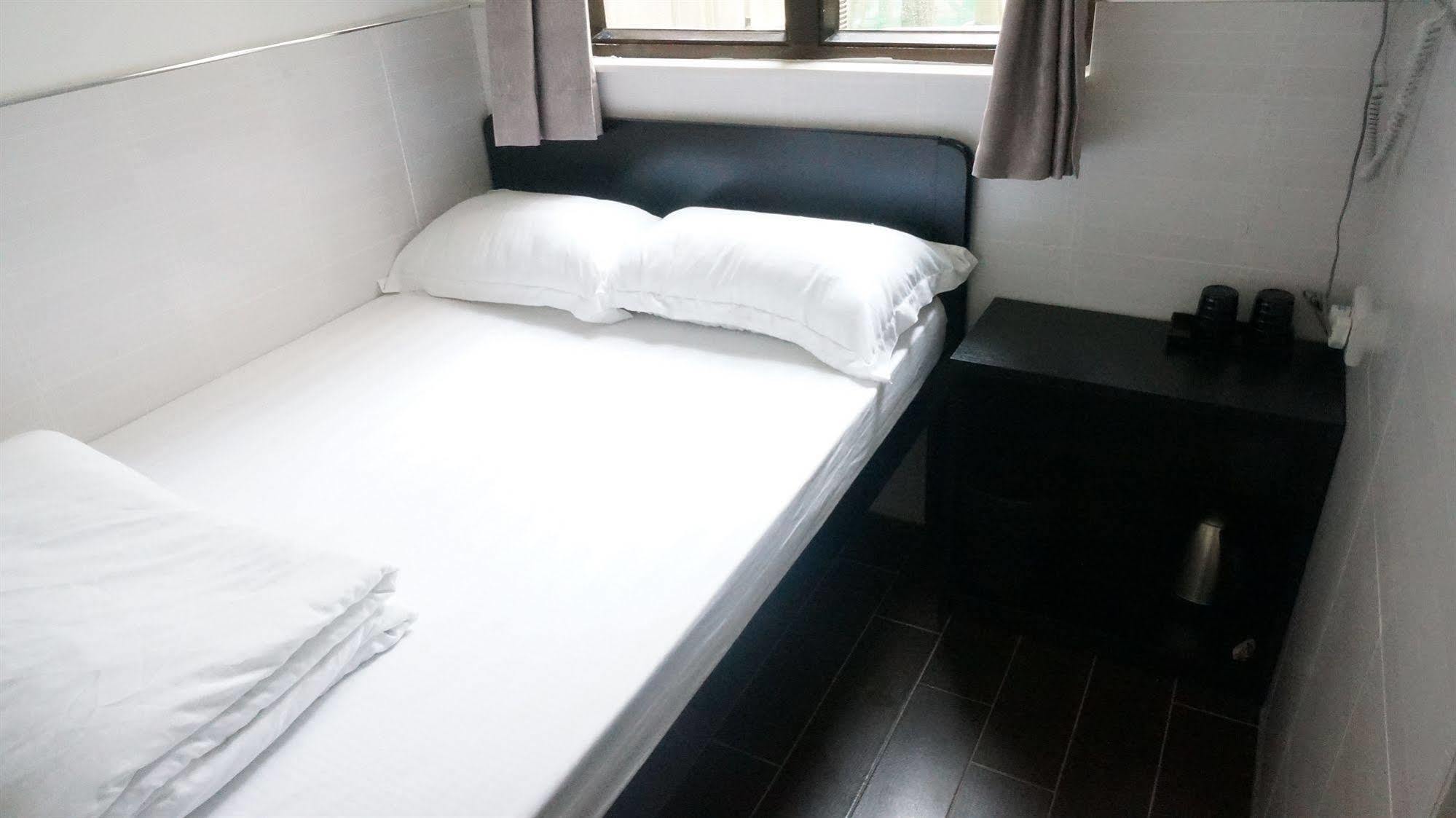 Kowloon Mongkok 1812 Guest House هونغ كونغ المظهر الخارجي الصورة