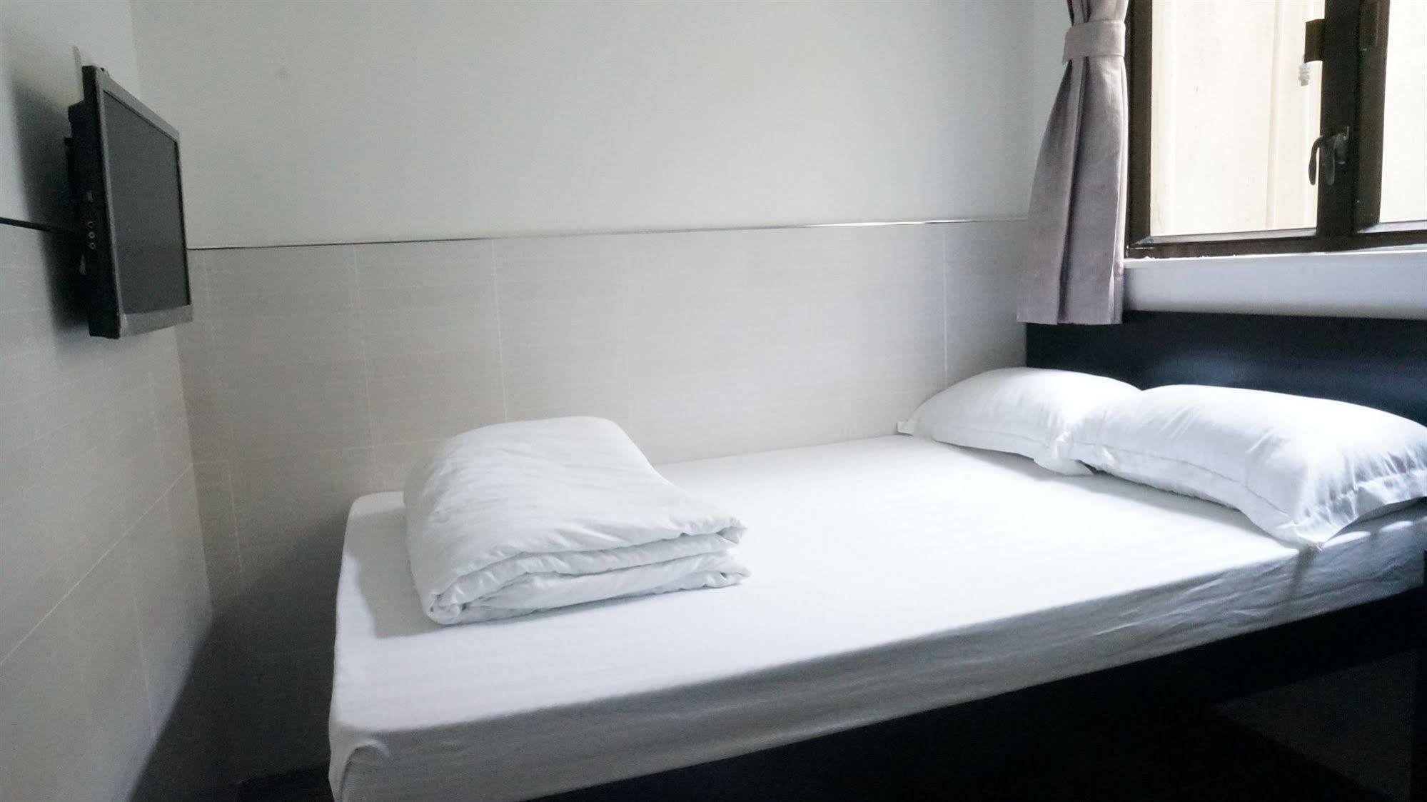 Kowloon Mongkok 1812 Guest House هونغ كونغ المظهر الخارجي الصورة